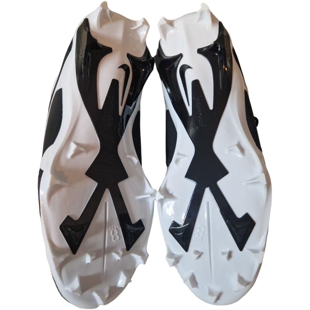 Playmaker Base: American Football Schuhe Nike Alpha Menace Pro 3 Schwarz-Weiß Produktbild 4